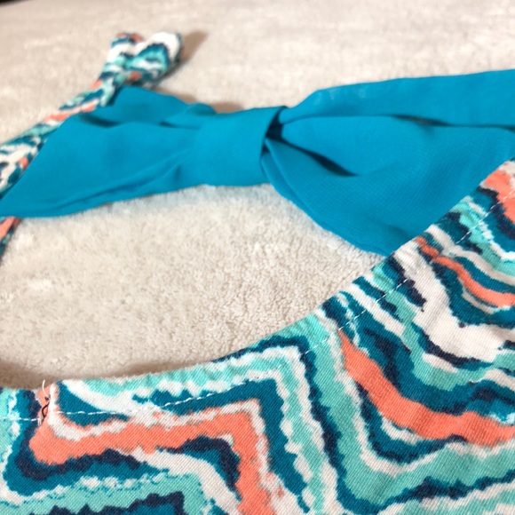 Rue 21 blue and coral print tank top with bow - Picture 3 of 4